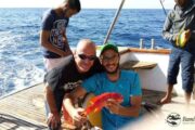 Privates Boot zum Angeln Meersfrüchte-Mittagessen Angelttour Hurghada