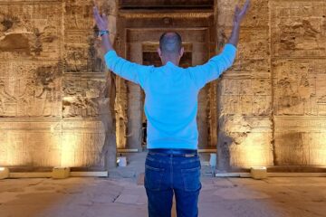 dendera tempel ausflug innen im hator tempel